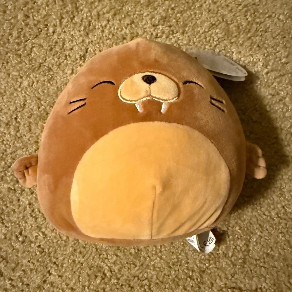 Bruce the Walrus Squishmallow 6.5”